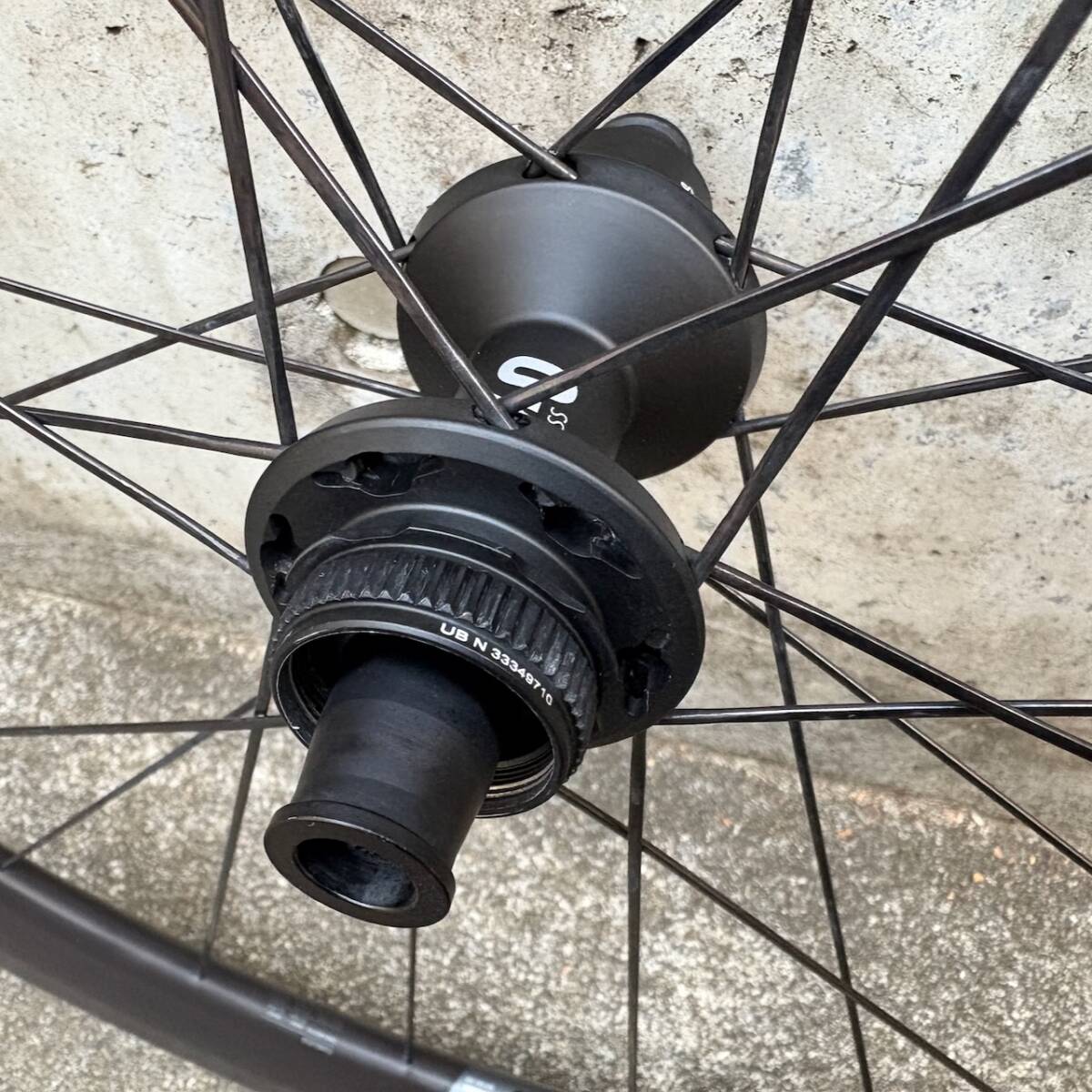 DT SWISS DTスイス ERC 1400 Dicut 45 カーボンホイール 前後セット HG/XDR 両フリー付 おまけVittoria Corsa G2.0 28C_画像5