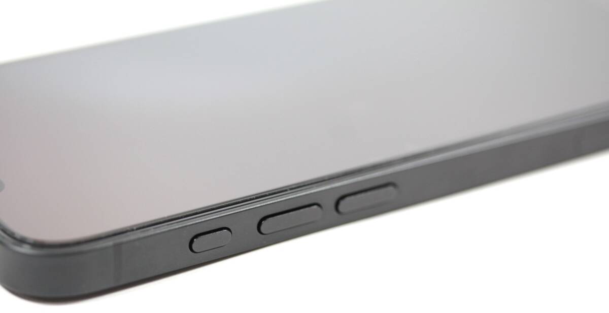 Y7030#◆美品◆Apple アップル iPhone 16e 128GB ブラック MD1Q4J/A _画像6