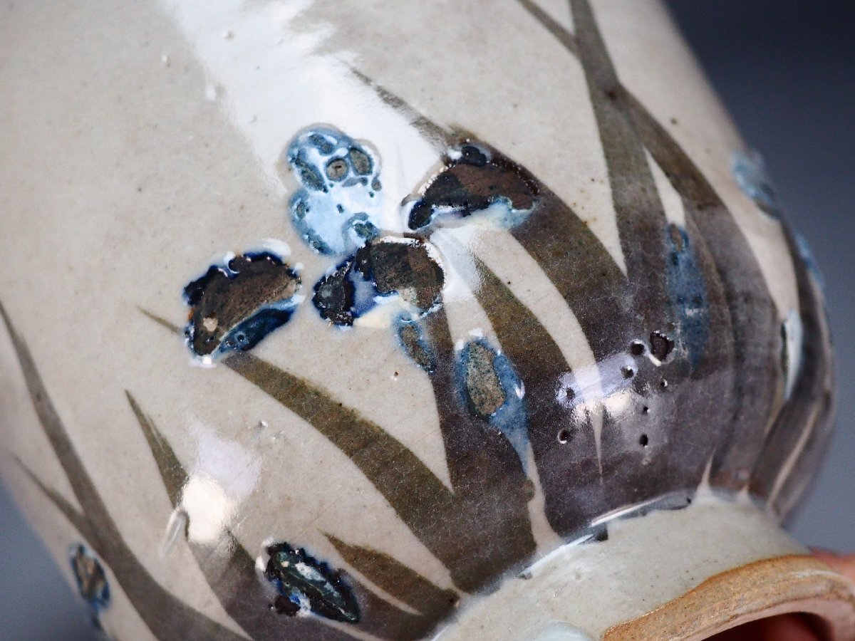 【治】紫翠 乾山省作 菖蒲画茶碗☆箱付 京焼 色絵 (検索:古作 時代 尾形乾山 三浦竹泉 清風与平 高野昭阿弥 清水六兵衛) OJ55_画像2