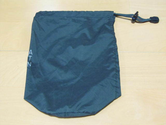 ★送料無料★ UNIQLO ウルトラライトダウン 収納袋 袋 ダークグリン_画像5