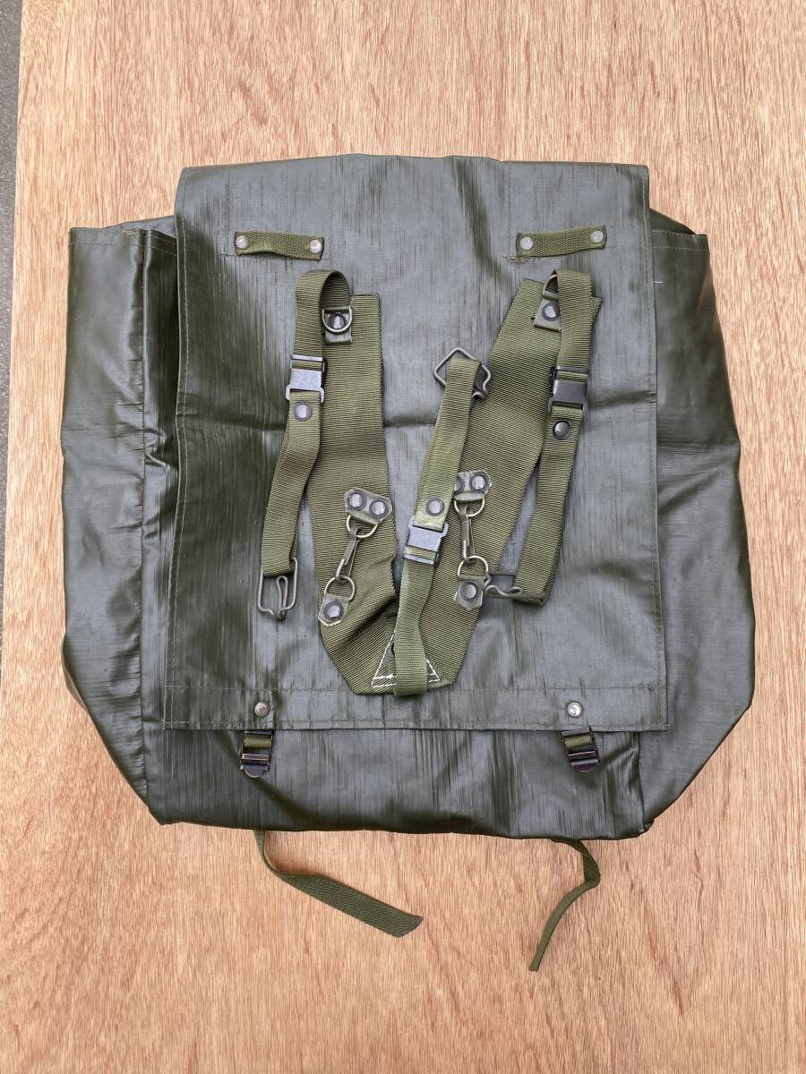 ★ USED チェコ軍 バックパック ハーネス付 放出品 M-85_画像3