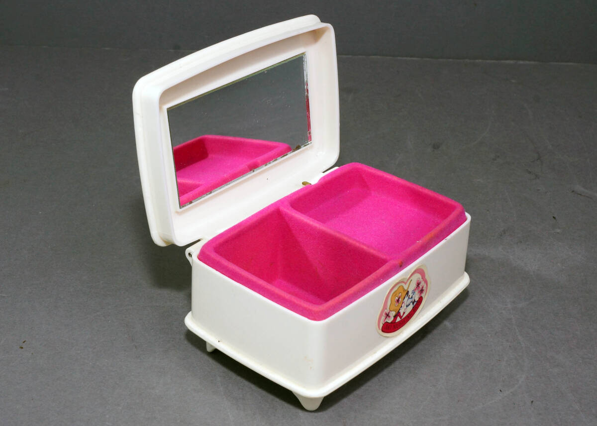  Showa Retro LADY MATE ROBIN музыкальная шкатулка имеется jue Reebok sAKI MUSICAL BOX
