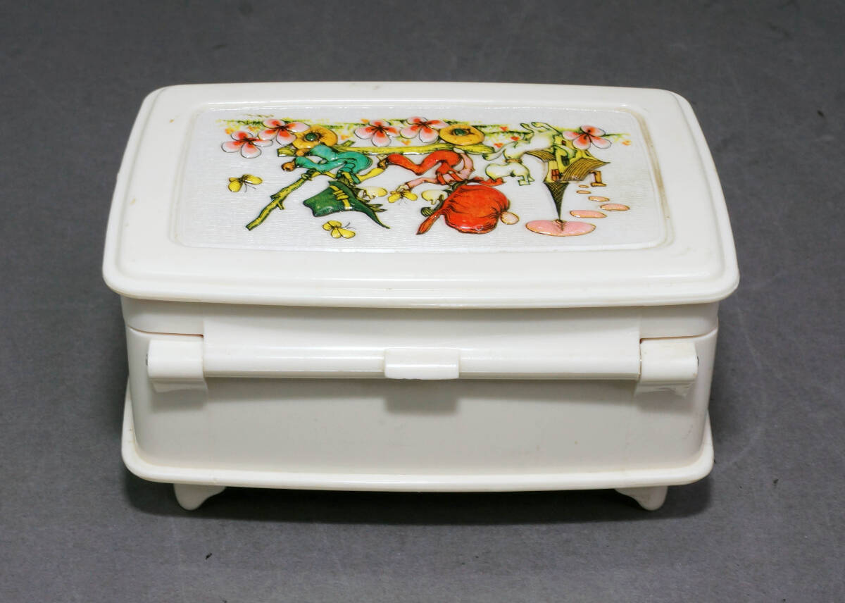  Showa Retro LADY MATE ROBIN музыкальная шкатулка имеется jue Reebok sAKI MUSICAL BOX