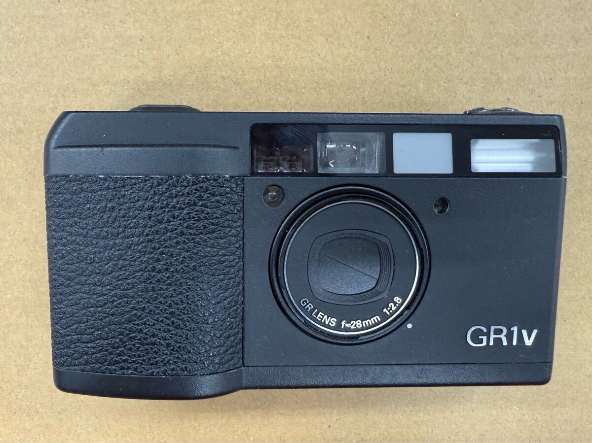  Ricoh GR1 GR1S GR1V всего 4 шт. работоспособность не проверялась б/у товар 