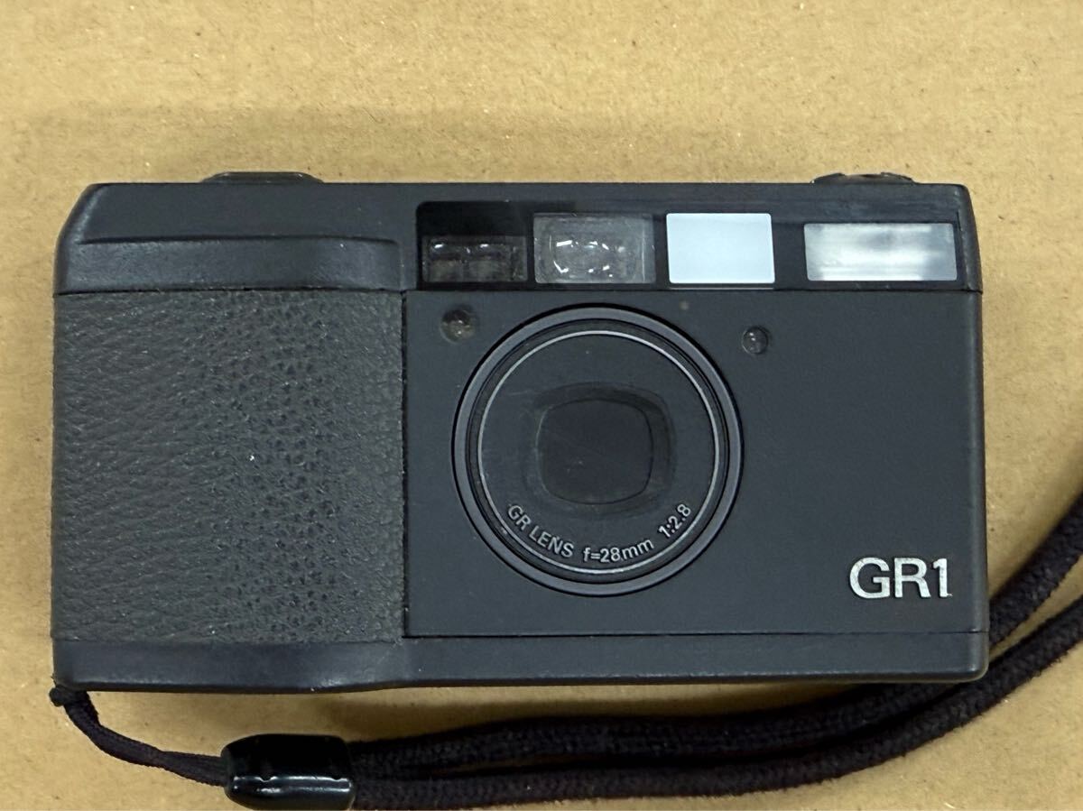  Ricoh GR1 GR1S GR1V всего 4 шт. работоспособность не проверялась б/у товар 