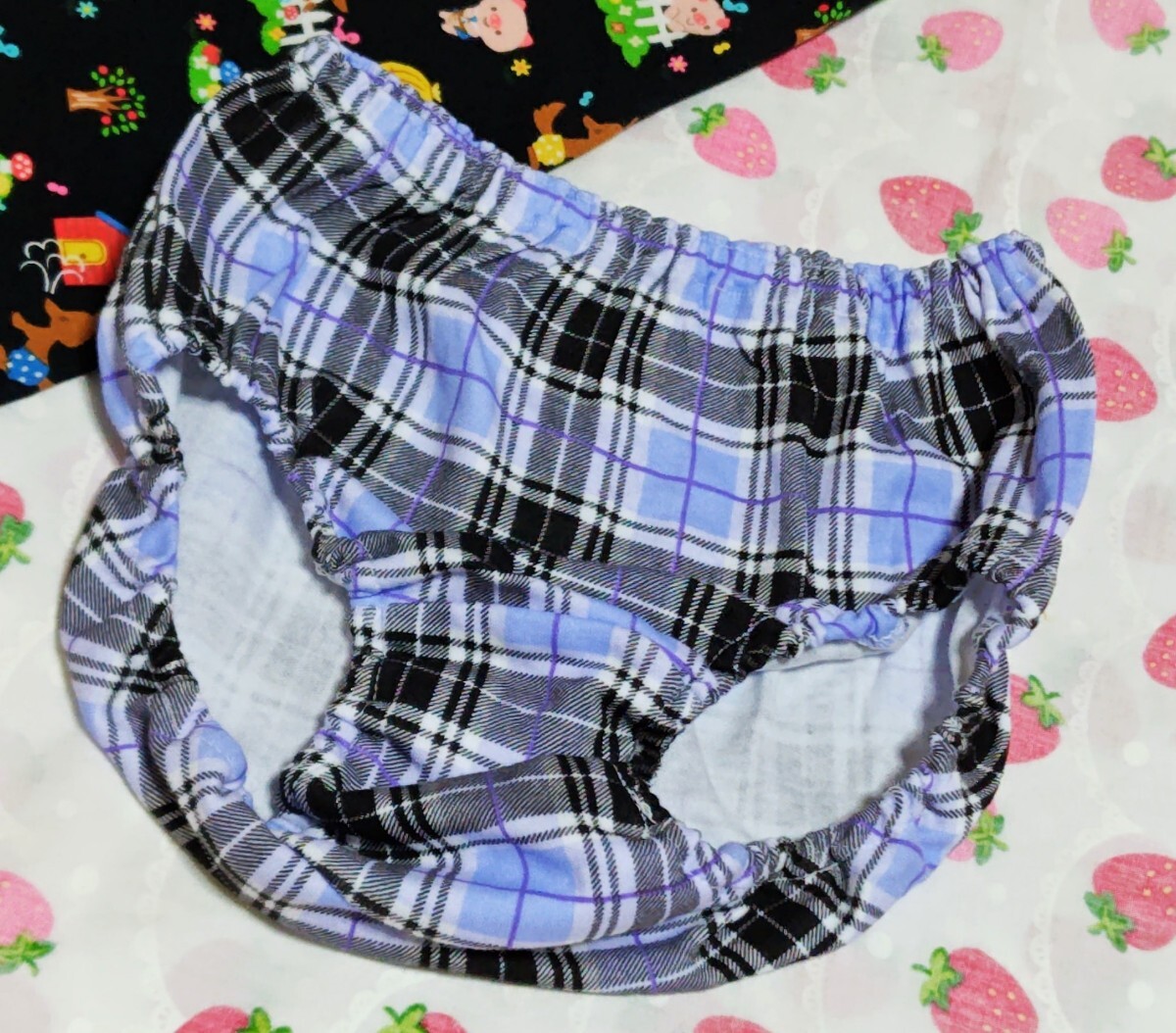 ☆新品★K6737★ ジュニア　総柄　プリント ショーツ　= 165_画像5