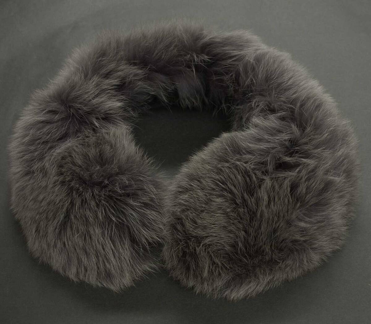 ☆毛皮の襟巻☆グレー Lucifer☆襟巻/ショール/マフラー☆_画像1