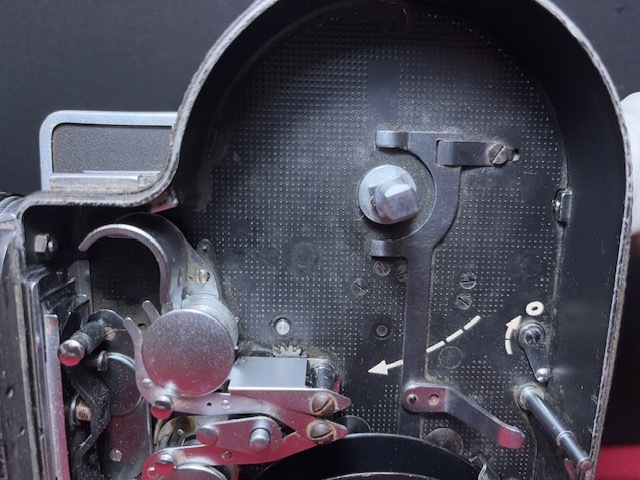 ※30789 PAILLARD BOLEX H16 REFLEX レンズ3本付 シネマカメラ フィルムカメラ ビデオカメラ ムービーカメラ_画像6