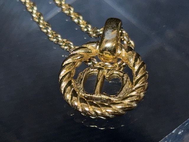 ※30747 Christian Dior ゴールド CDロゴ サークル ネックレス ペンダント_画像3