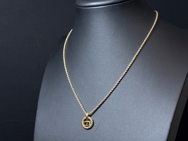 ※30747 Christian Dior ゴールド CDロゴ サークル ネックレス ペンダント_画像5