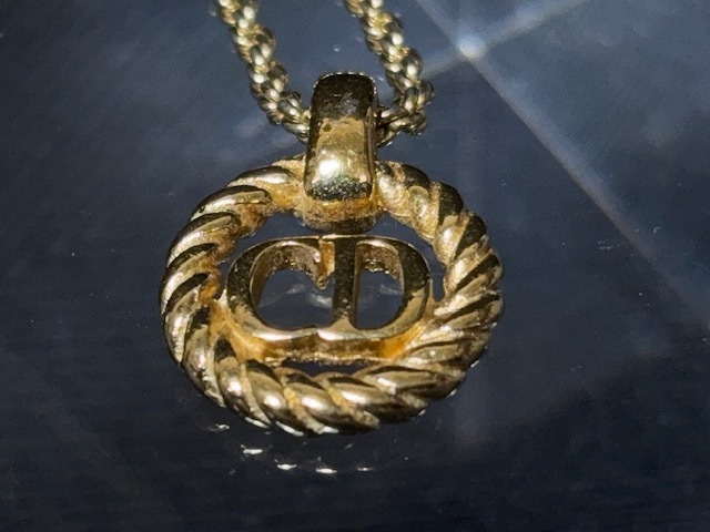 ※30747 Christian Dior ゴールド CDロゴ サークル ネックレス ペンダント_画像2