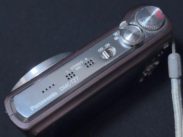※30738 動作確認済み Panasonic LUMIX DMC-TZ7 1:3.3-4.9/4.1-49.2 ブラウン コンデジ デジカメ _画像7
