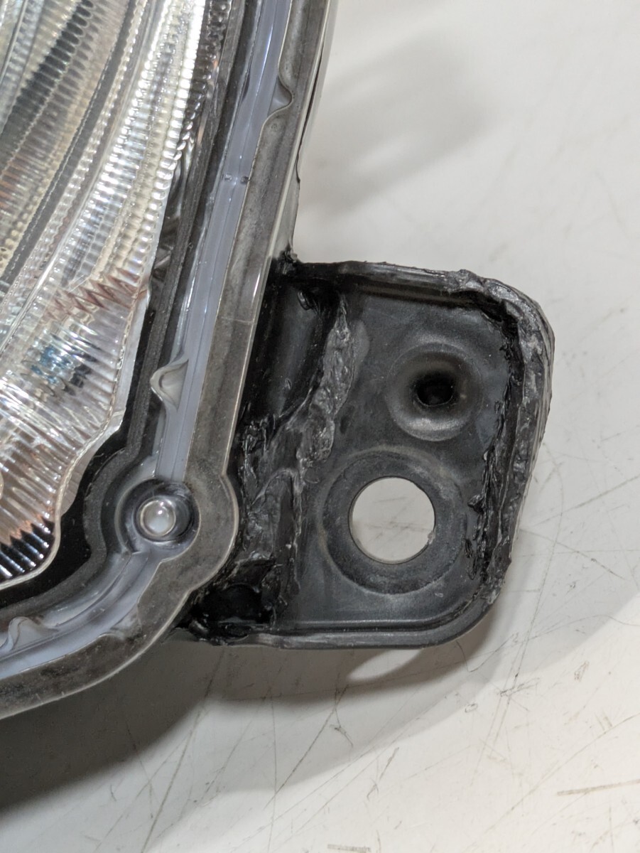 スズキ純正 HE33S アルトラパン/ラパン HID ヘッドライト 右側 ICHIKOH 1915 棚番L-1561_画像5