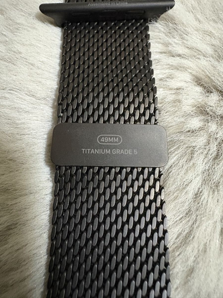  очень красивый товар Apple Watch Ultra 2(GPS + Cellular модель )-49mm черный титан кейс . черный титан Mira ne-ze петля - M -