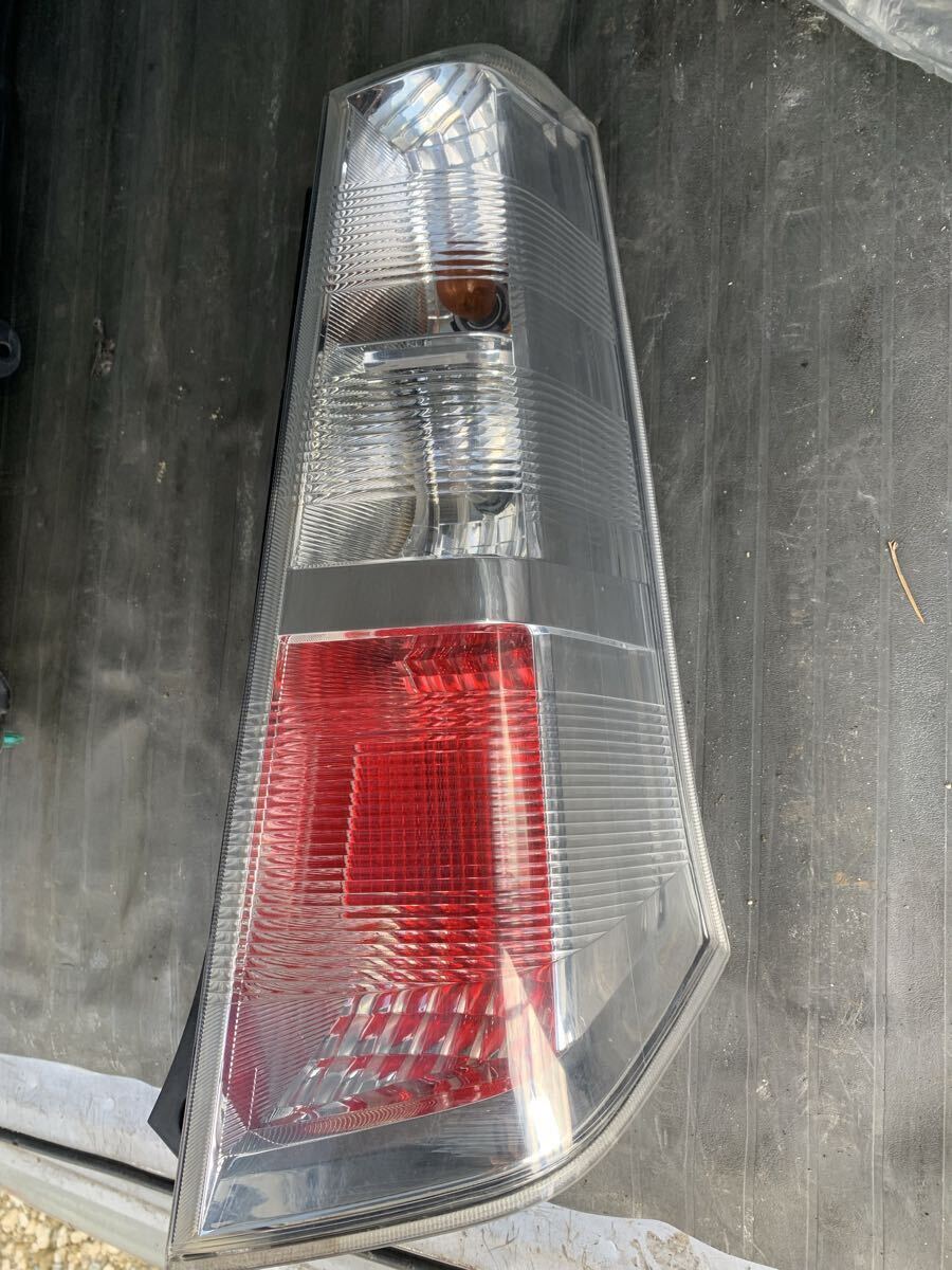 ワゴンR MH23S テールライト スティングレー_画像1