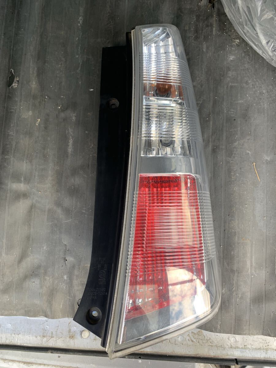 ワゴンR MH23S テールライト スティングレー_画像2