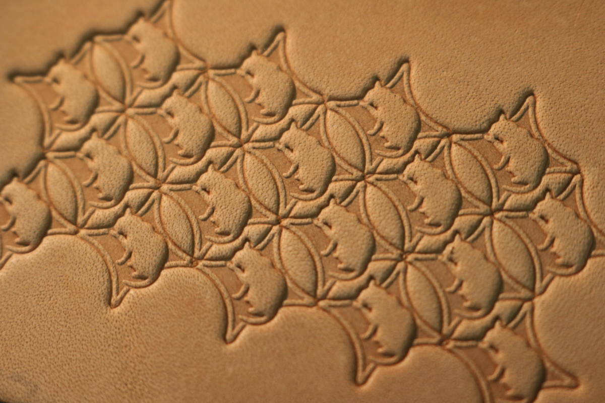 ネコ　ジオメトリックスタンプ　NO.23 打刻印　手打ち刻印　猫の刻印　ヌメ革に　レザークラフト　メタルスタンプ　革小物　_画像5