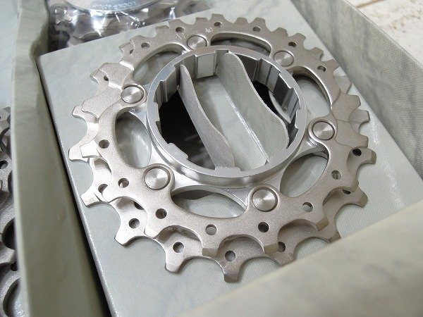 ■MK★新品箱入！デュラエース（7700）スプロケット★12-25/9S■//Z171_画像3