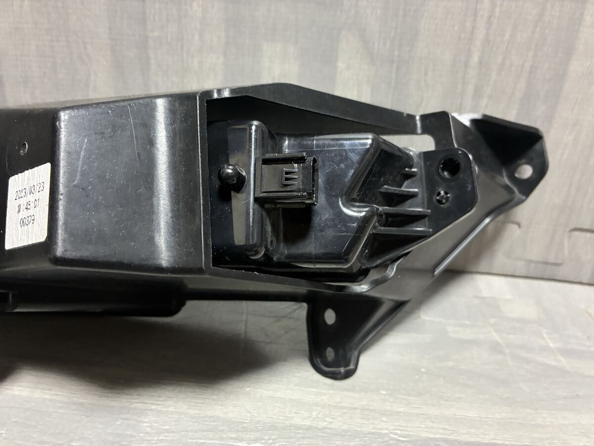 破損無し RV3 RV4 RV5 RV6 ヴェゼル 純正 左フォグランプ スタンレー W3742_画像6