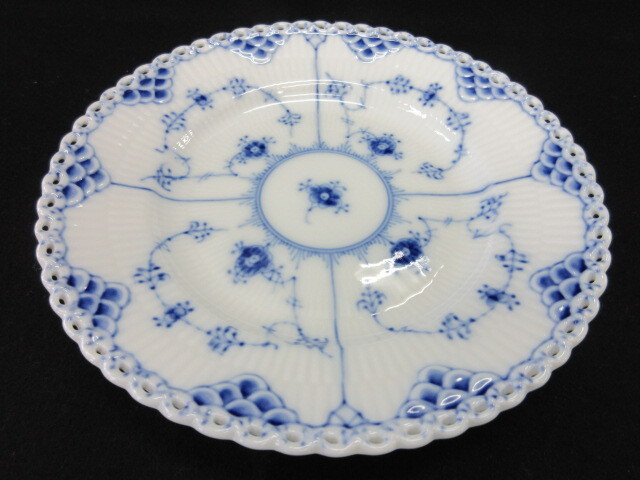 ロイヤルコペンハーゲン　ブルーフルーテッド フルレース　17センチ　プレート6枚セット_画像7