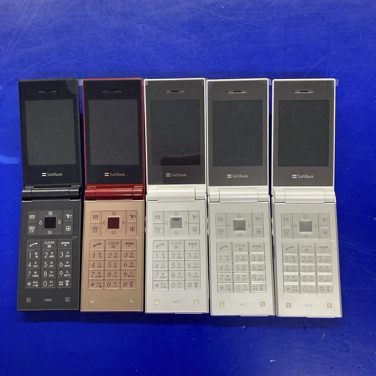 【ジャンク品30台】【未使用本体含む】【送料込】ガラケー 携帯電話 au スマホ 部品取り iPhone ドコモ SoftBank 携帯 送料無料_画像4