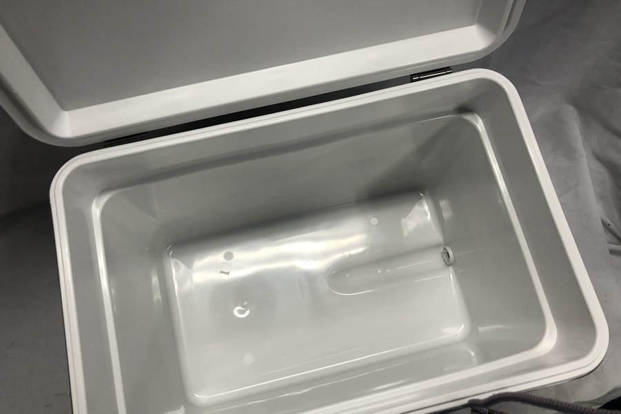 【送料無料】東京)◇Coleman コールマン スチールベルト クーラー 54QT カバー付き_画像7