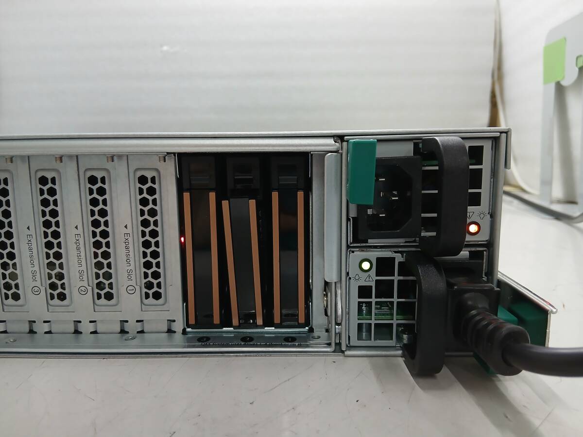 【通電確認済み】QNAP TES-1885U HDD欠品 本体初期化済 鍵無し 管理番号D-2073 ★_画像6