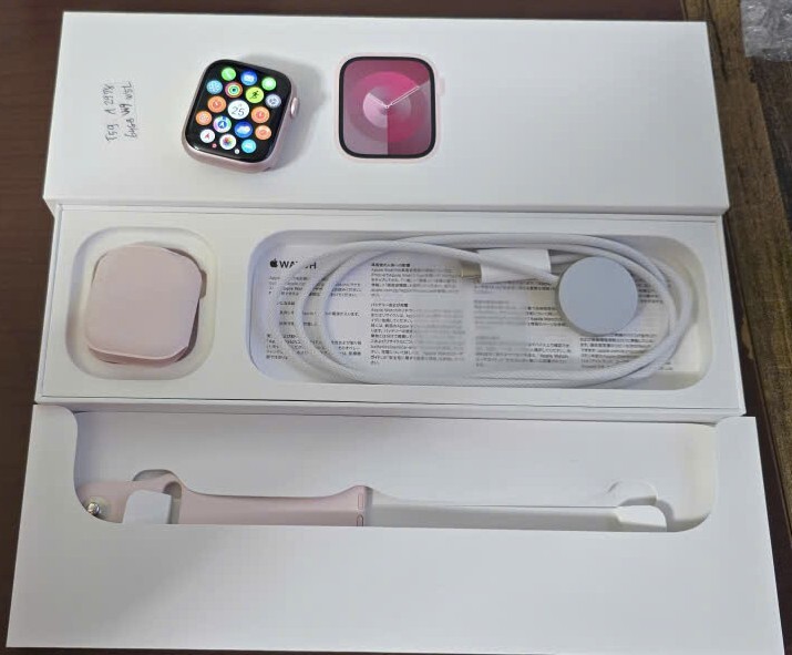 T59 超美品 A2978 Apple Watch Series 9 GPS Alumium 41mm 64GB (9th gen) バッテリー100％ スマートウォッチ 保証期限: 2026年9月30日_画像1