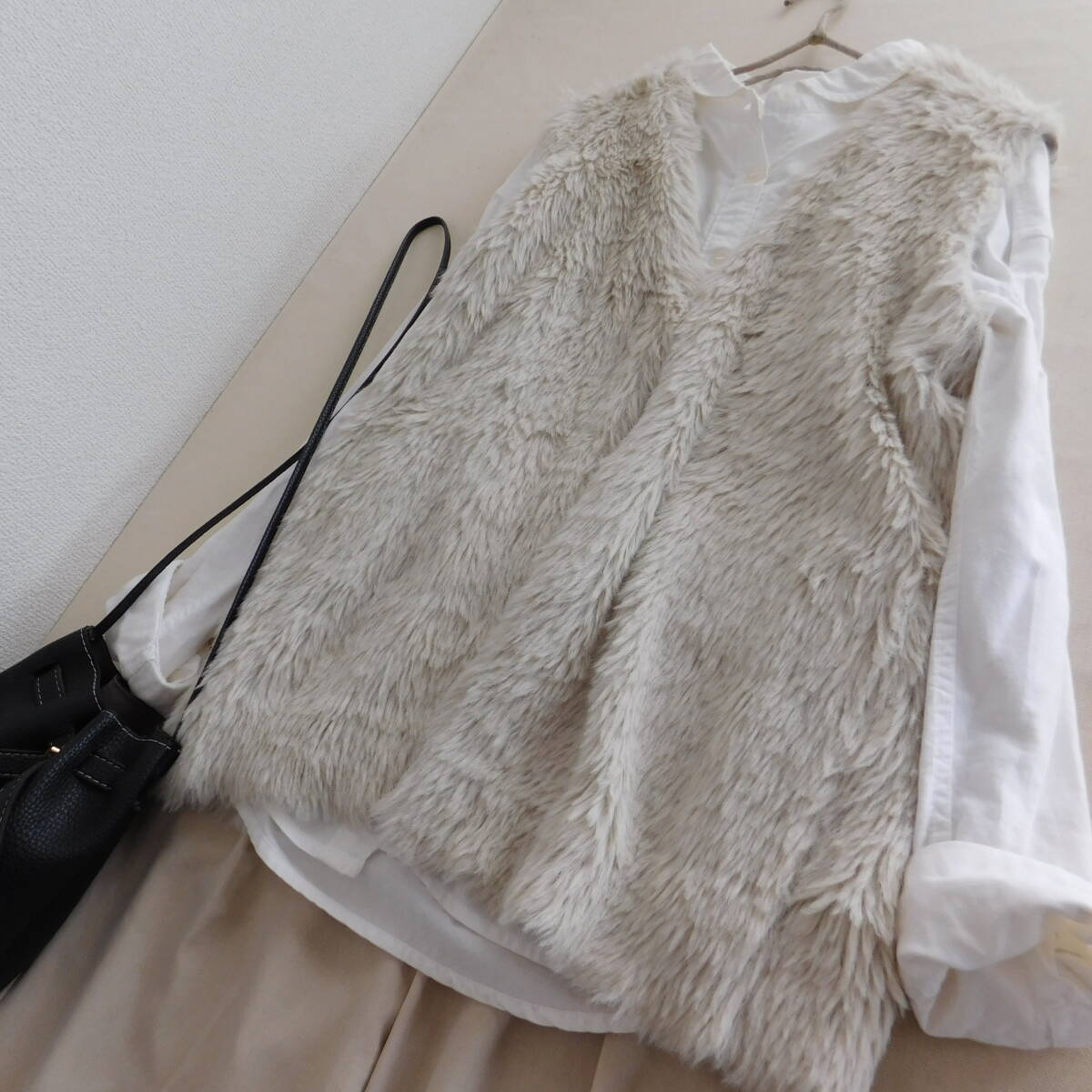 coen★コーエン★新品同様★フェザーヤーン★ニットベスト★E196_画像1