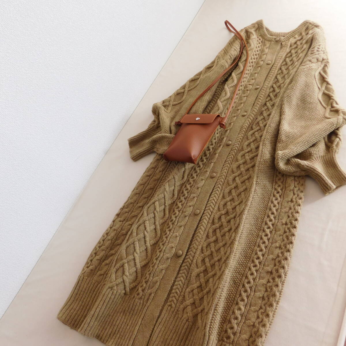 ROSE BUD★ローズバッド★１回着★ニットアウター★定価14850★E274_画像1