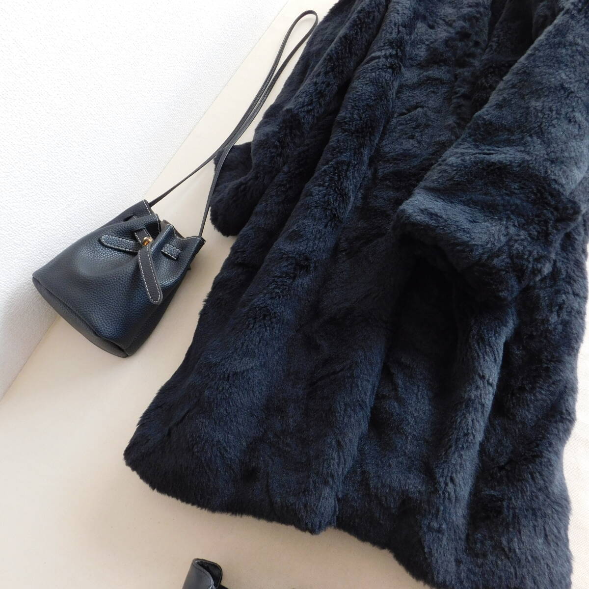 【新品】ROSE BUD★ローズバッド★定価21000★ファーコート★３点以上送料無料★E357_画像2