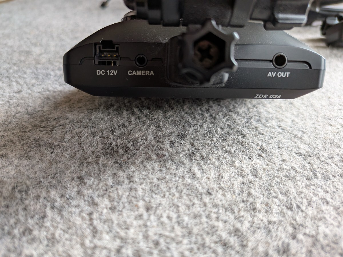 コムテック　 ドライブレコーダー　ZDR026　 前後2カメラ　SDカード付き_画像4
