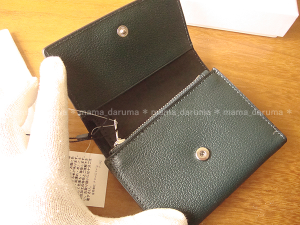 新品 Calvin Klein Jeans カルバンクライン 牛革 ミディアム トライフォールド モノグラム ロゴ ウォレット 緑 グリーン 三つ折り 財布_画像4