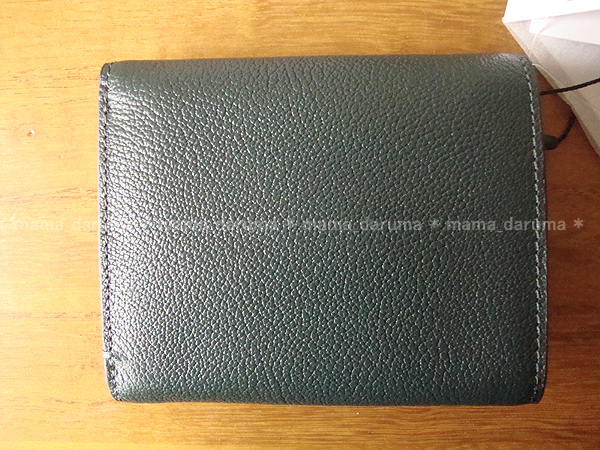 新品 Calvin Klein Jeans カルバンクライン 牛革 ミディアム トライフォールド モノグラム ロゴ ウォレット 緑 グリーン 三つ折り 財布_画像9