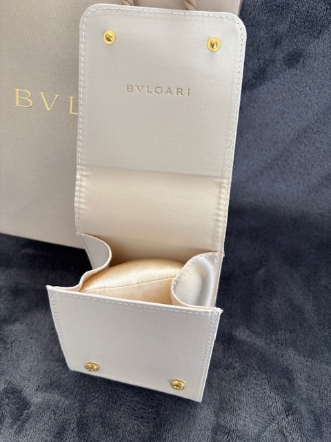 美品 ブルガリ 時計 ブレスレット ジュエリー ウォッチケース ソフトケース　紙袋_画像3