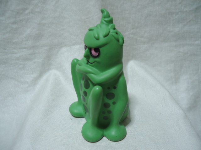 ＵＳ　1970年代製　ペプトビスモル　24 HOUR BUG　16.5センチ　ヴィンテージ　貯金箱　バンク　ドール　飾り物　企業物_画像3