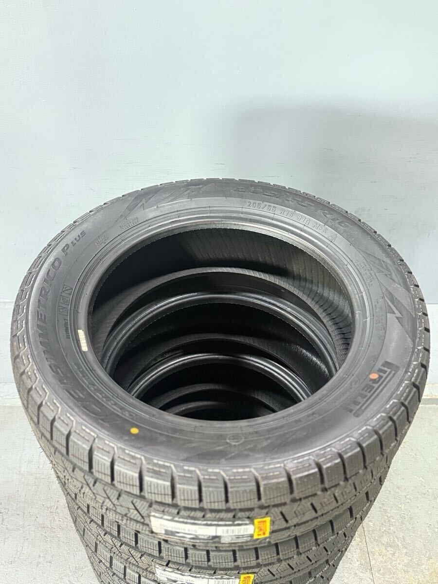 未使用品 205/55R16 PIRELLI スタッドレス 4本 冬タイヤ VW ゴルフ アウディ A3 ベンツ Aクラス Bクラス W176 W245 W246 ミニ クラブマン _画像4