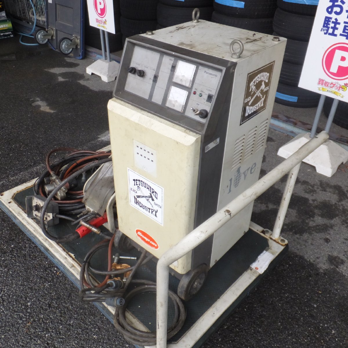 岐阜発★松下 Panasonic サイリスタ制御CO2溶接用直流電源 YD-356K-5 200V 60Hz ワイヤ送給装置 YW-351F セット★現状品_画像3