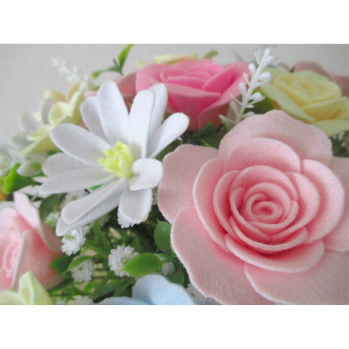 【SALE】ペールカラーの薔薇とマーガレット＊フェルトフラワー アレンジメント＊新築祝い 出産祝い お見舞い 花_画像4