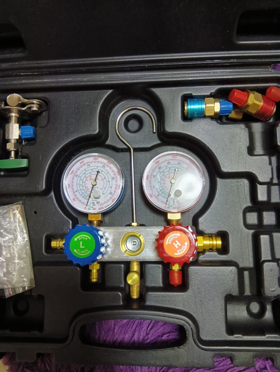 マニホールド、真空ポンプ _画像2