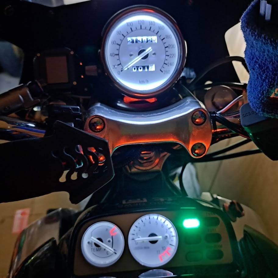 【業販ENYA】V-max メーター用 最新高照度 LED 5個 Vmax【送料無料】_画像1