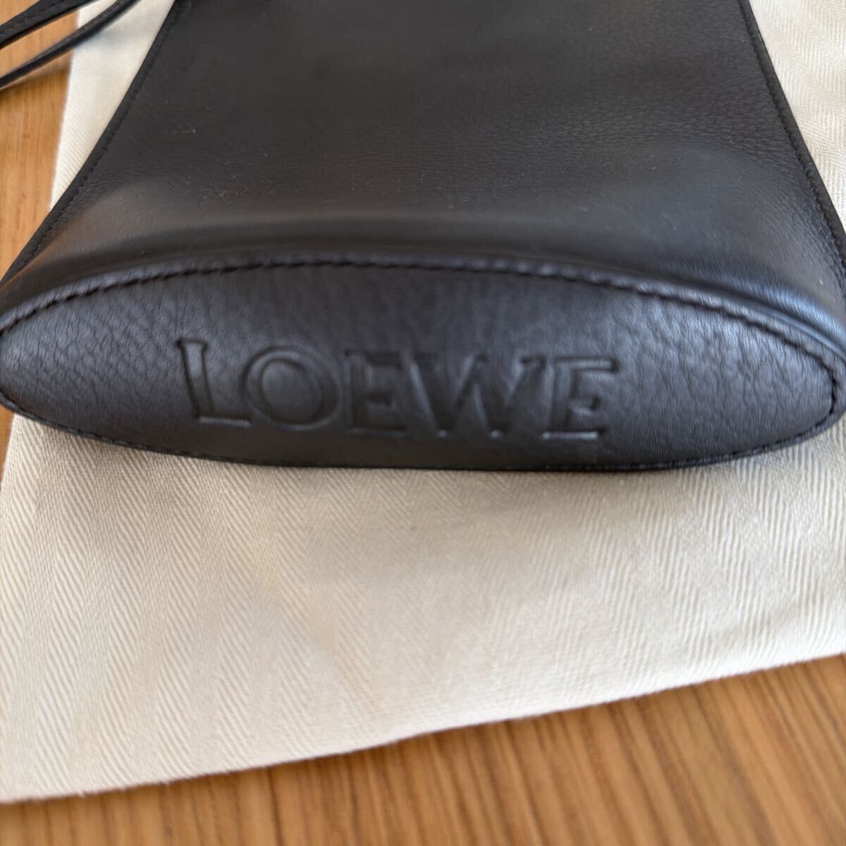 ロエベ☆LOEWE☆ダイスポケット☆ショルダーバッグ☆ショルダーポーチ ☆ブラック_画像2