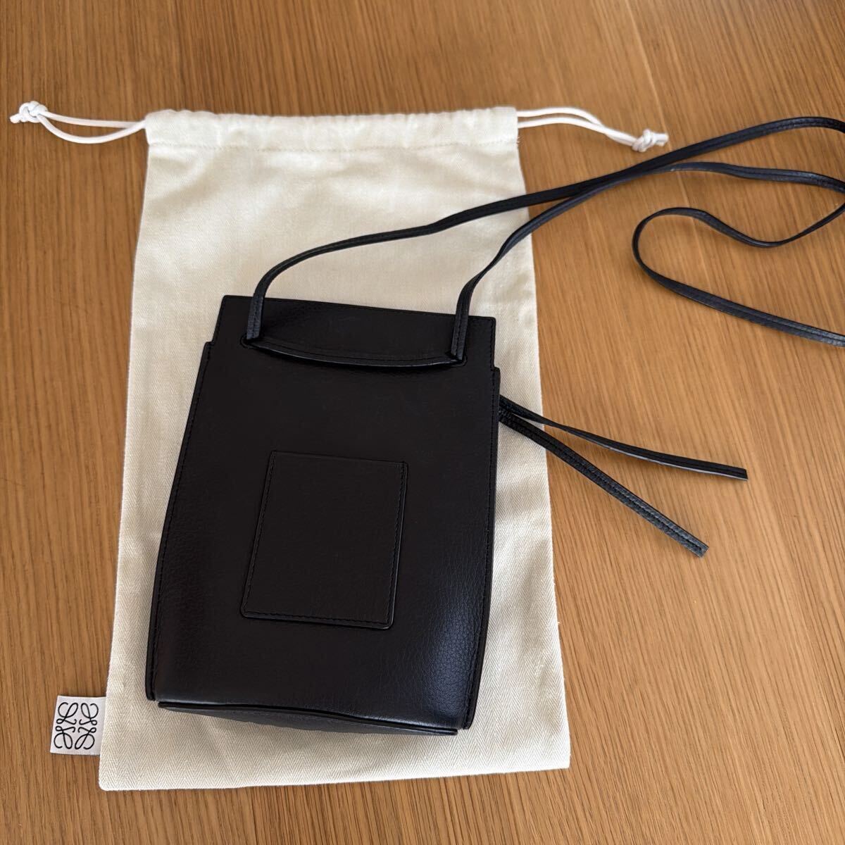 ロエベ☆LOEWE☆ダイスポケット☆ショルダーバッグ☆ショルダーポーチ ☆ブラック_画像3