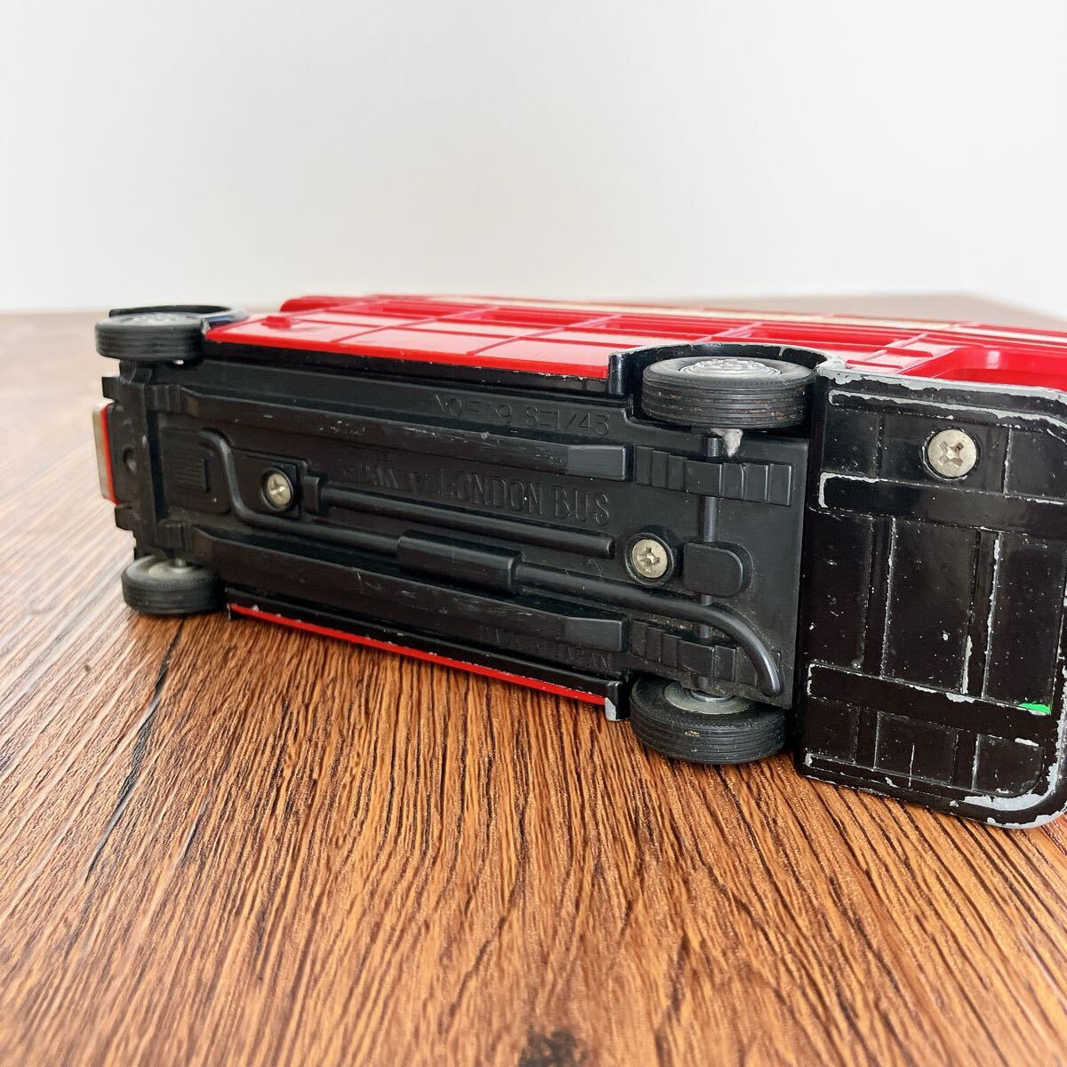 トミカダンディロンドンバス ミニカー Chessington Zoo 1/43_画像6