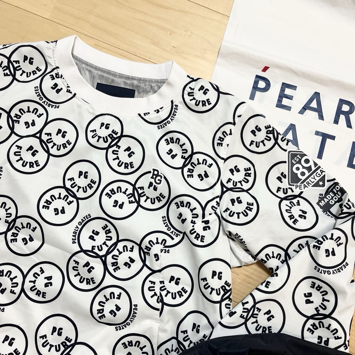 ★美品 パーリーゲイツ ニコちゃん総柄 ツインスニード ジャケット ブルゾン メンズ ★送料無料 正規品_画像3