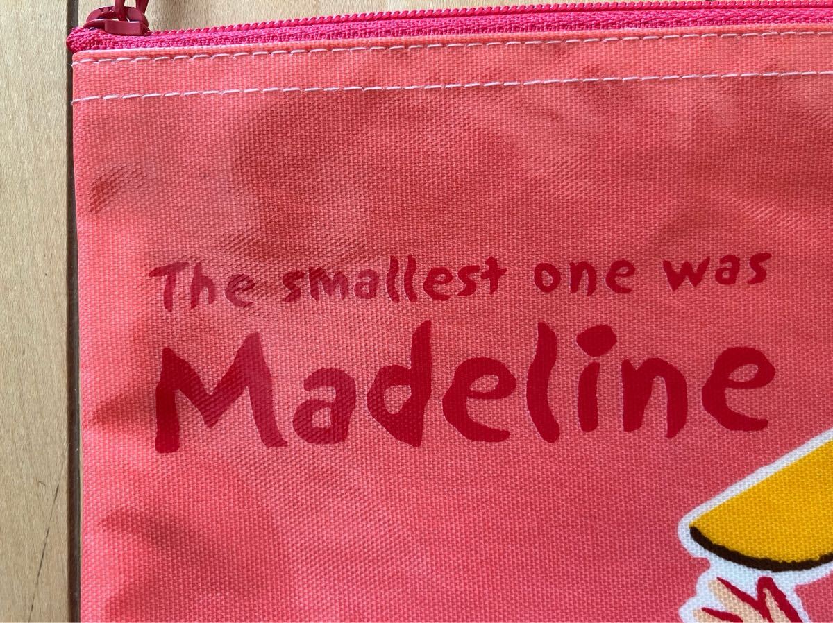 ファミリア マドレーヌちゃん ナイロンポーチ_画像5