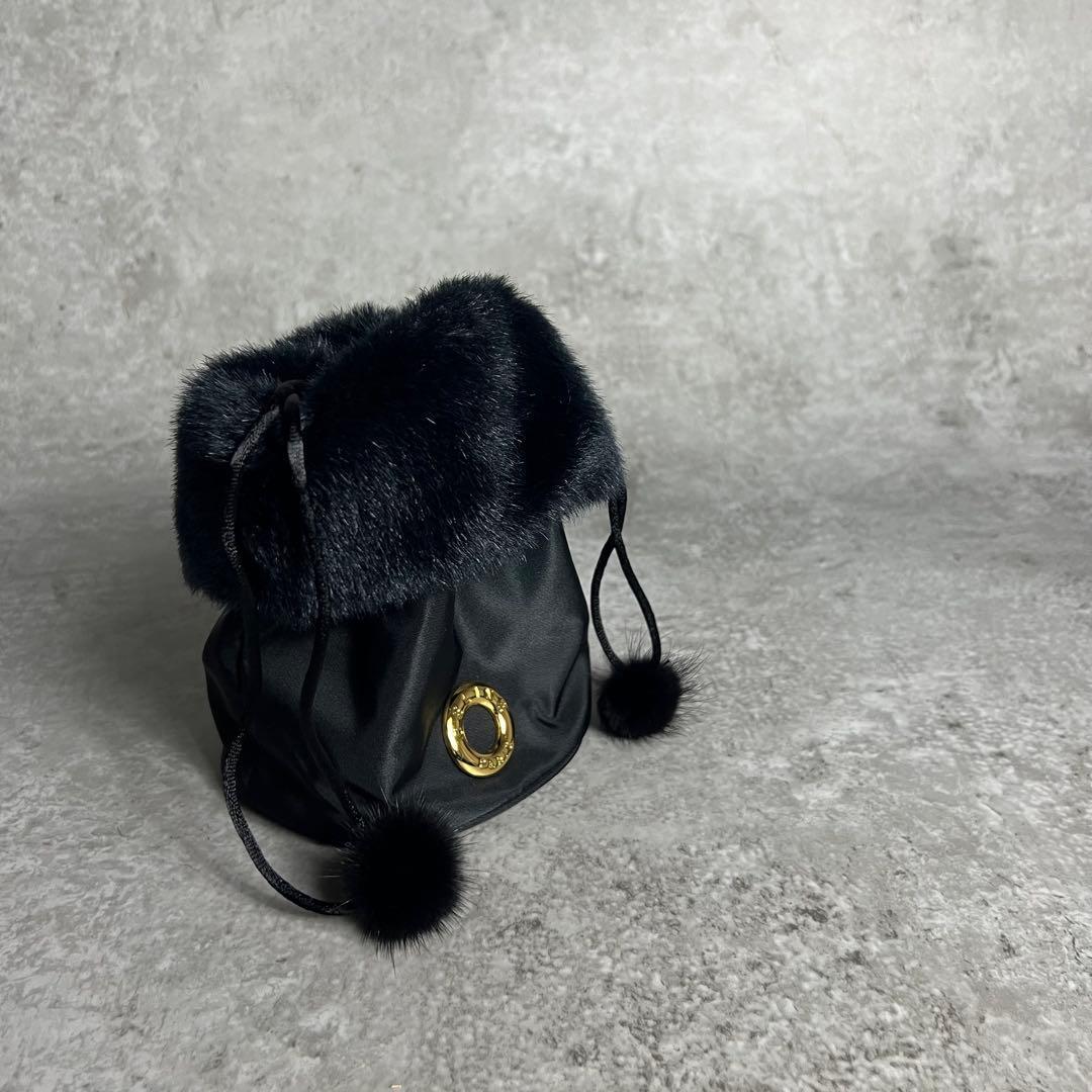 セリーヌ ポーチ 巾着 ファー ナイロン ブラック ゴールド金具 小物入れ_画像9