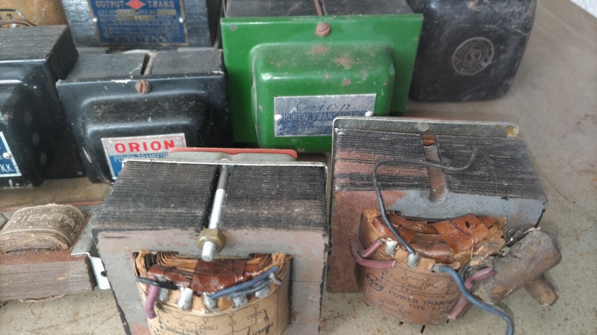 ジャンク／電源トランス　16個まとめ　総重量約27kg_画像3