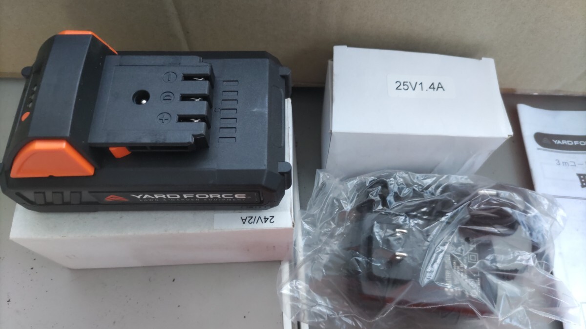 YARD FORCE　3m コードレス高枝電動のこぎり／動作未確認_画像7