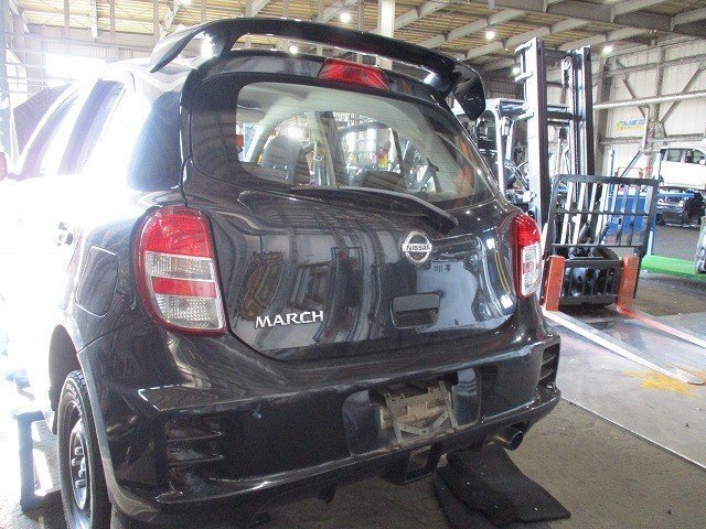 マーチ K13 　インパル　リアスポイラー ウィング　G42　黒　色あせ有　個人宅配送不可　中古_画像6